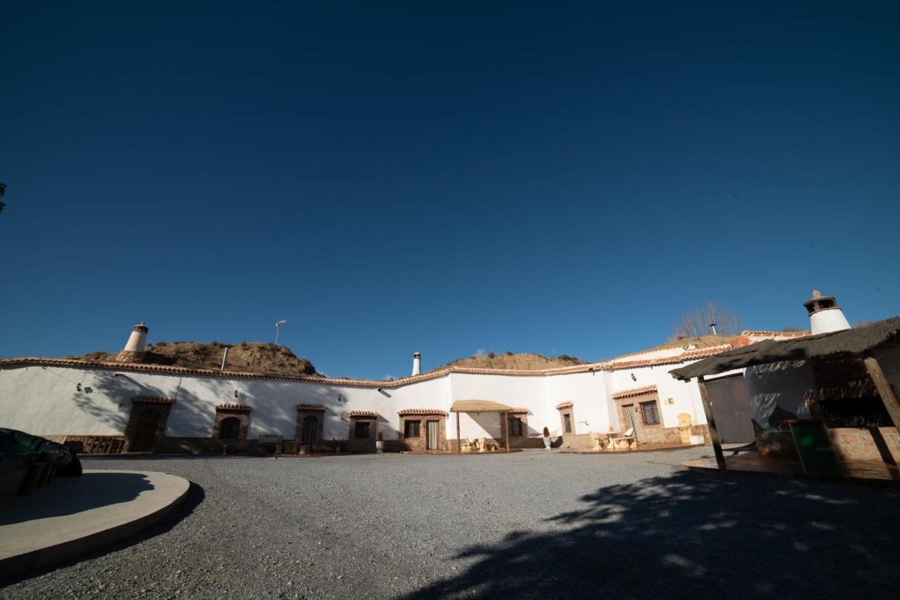 瓜迪克斯Cuevas Cortijo Gachas别墅 外观 照片